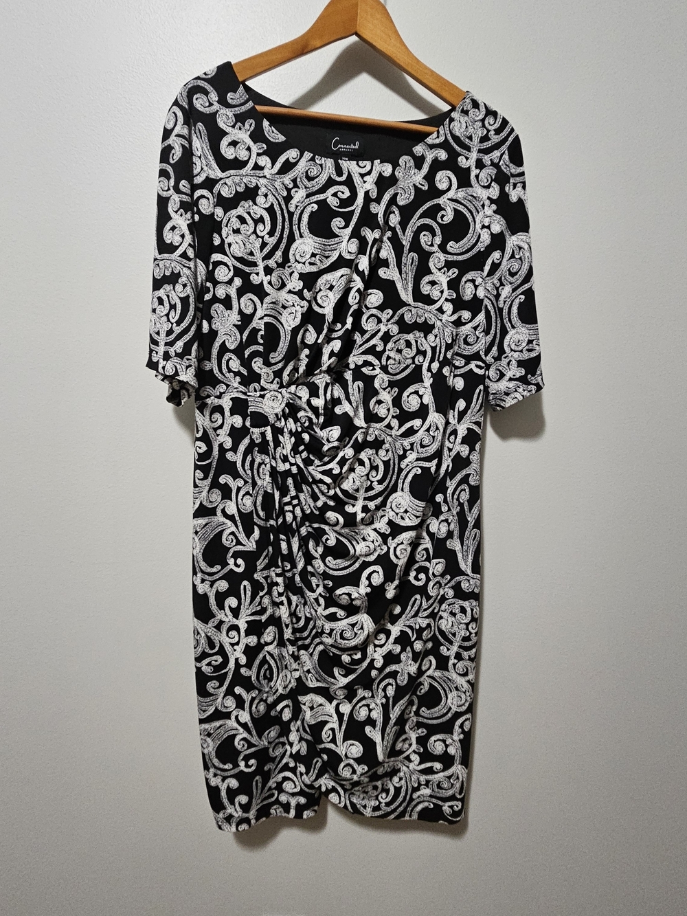 connected apparel Black & White Paisley Twist-Front Midi Dress